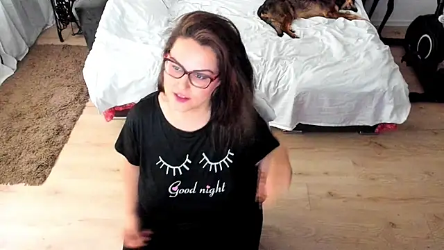 Snapshot of Squirt_Kimm chatting on September 2025 06:26:02 AM Squirt Kimm online show from September 2025 06:26:02 AM