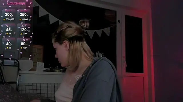 Snapshot of _CuteAsFuck_ chatting on February 2026 05:47:02 PM CuteAsFuck online show from February 2026 05:47:02 PM