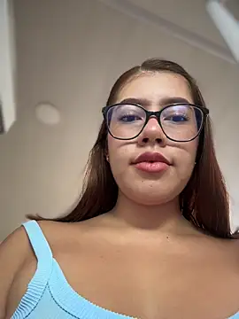 sara calderon online show from March 2026 01:37:02 PM