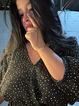 Snapshot of indialatin chatting on March 2026 01:19:01 AM indialatin online show from March 2026 01:19:01 AM