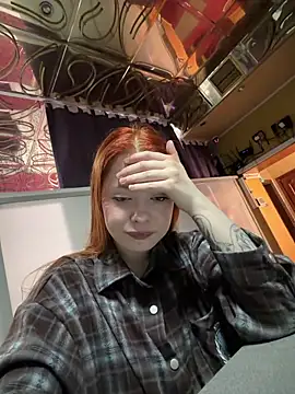 Snapshot of Dari_Toy_ chatting on June 2026 01:30:02 AM Dari Toy online show from June 2026 01:30:02 AM