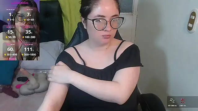 KrystalAdams online show from April 2026 01:11:01 PM