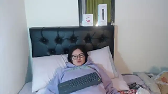 Snapshot of KrystalAdams chatting on July 2026 11:27:02 AM KrystalAdams online show from July 2026 11:27:02 AM