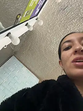 SALOME KORLAND online show from November 2025 03:12:02 PM