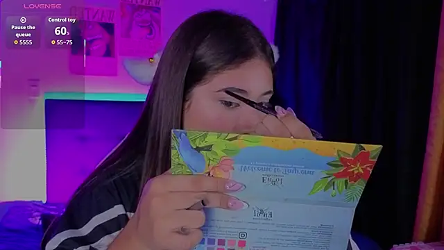 Gaby  Howards online show from December 2025 07:08:02 PM