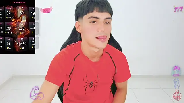 Snapshot of Thommy_cute chatting on June 2026 10:36:02 PM Thommy cute online show from June 2026 10:36:02 PM