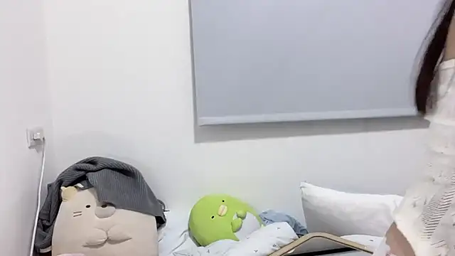 LHeart online show from October 2025 02:24:02 PM