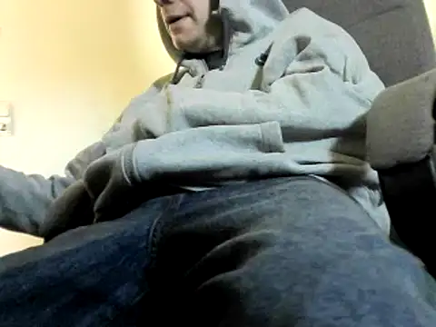 skateboy78 online show from February 2025 11:49:02 AM