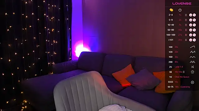 deboramoore online show from April 2026 06:19:01 AM