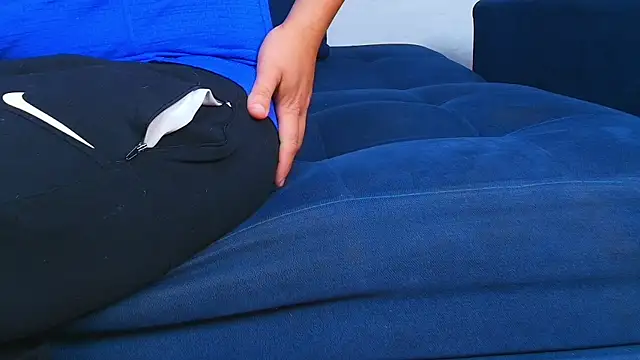 couplelove543 online show from November 2025 03:44:02 PM