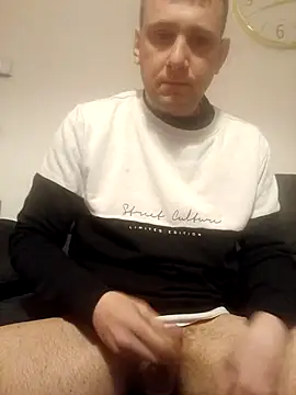 Snapshot of Alessio1987 chatting on February 2026 07:12:02 PM Alessio1987 online show from February 2026 07:12:02 PM