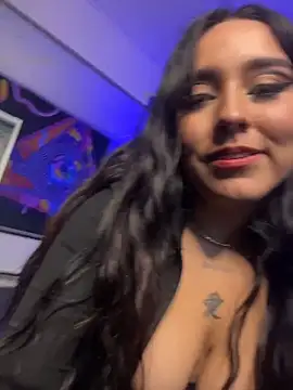 Snapshot of KatlynRous chatting on June 2026 05:23:01 PM KatlynRous online show from June 2026 05:23:01 PM