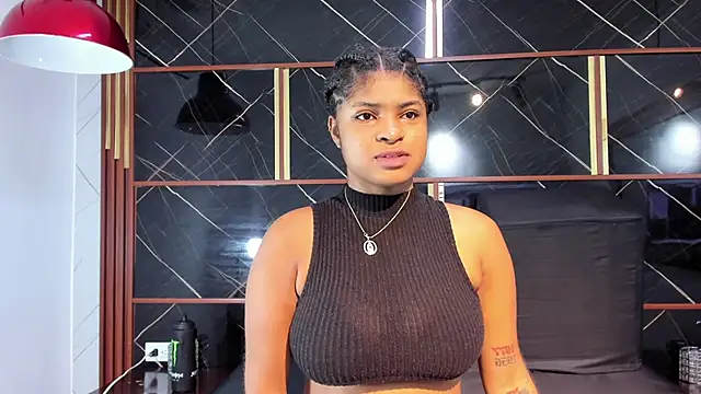 HannyThompson online show from January 2026 12:40:01 PM