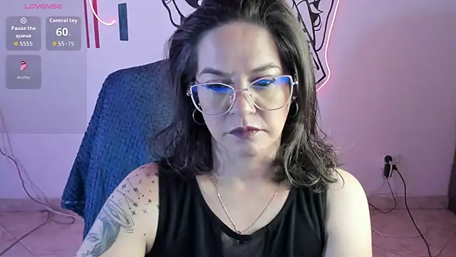 Snapshot of Luciifeer_ chatting on July 2026 02:44:01 PM Luciifeer online show from July 2026 02:44:01 PM