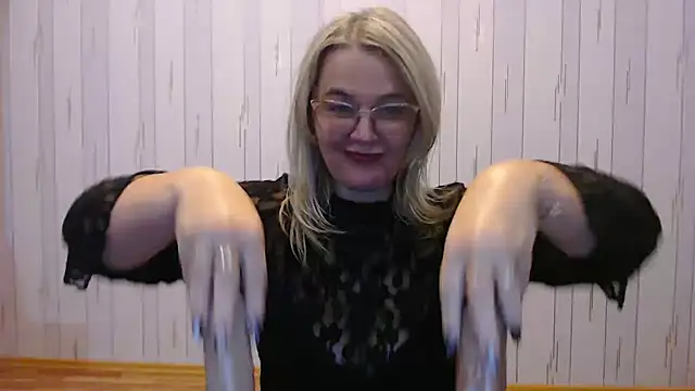 EleanoraDream online show from December 2025 06:37:02 PM