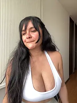 Nova Gabriela online show from April 2026 03:28:02 PM