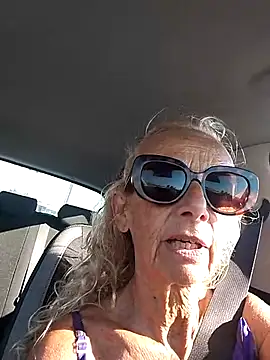 clarabell4 online show from July 2026 06:50:02 AM