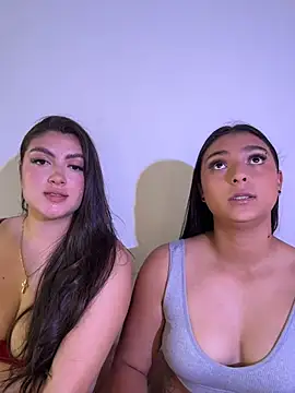 Snapshot of nicolexxaleja chatting on June 2026 03:44:01 PM nicolexxaleja online show from June 2026 03:44:01 PM