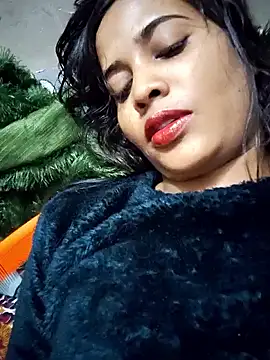 cute radhikaa online show from January 2026 08:36:01 PM