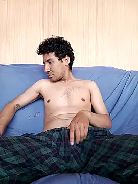 LecheDeSoya666 online show from November 2025 05:17:01 PM