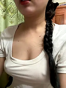 LinYi Office online show from November 2025 01:47:01 AM