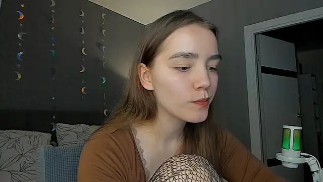Snapshot of sweete_chantal chatting on June 2026 07:34:01 PM sweete chantal online show from June 2026 07:34:01 PM