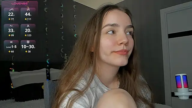 Snapshot of sweete_chantal chatting on June 2026 07:19:01 PM sweete chantal online show from June 2026 07:19:01 PM