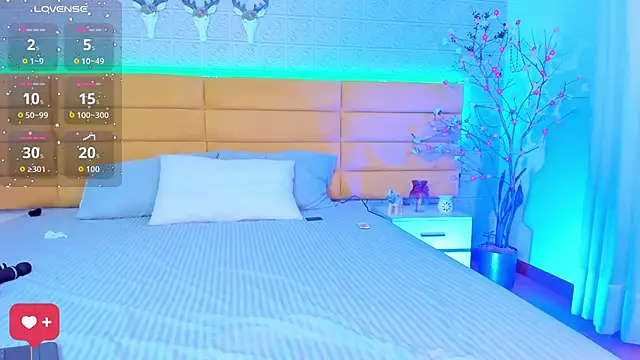 KamileBlake online show from October 2025 05:27:02 AM