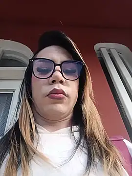 Snapshot of Daliana_Gounbolt chatting on June 2026 11:27:02 AM Daliana Gounbolt online show from June 2026 11:27:02 AM