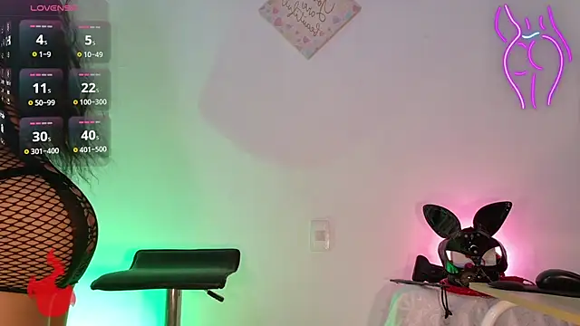 Snapshot of Barbydominant_fetish chatting on June 2026 05:23:01 PM Barbydominant fetish online show from June 2026 05:23:01 PM