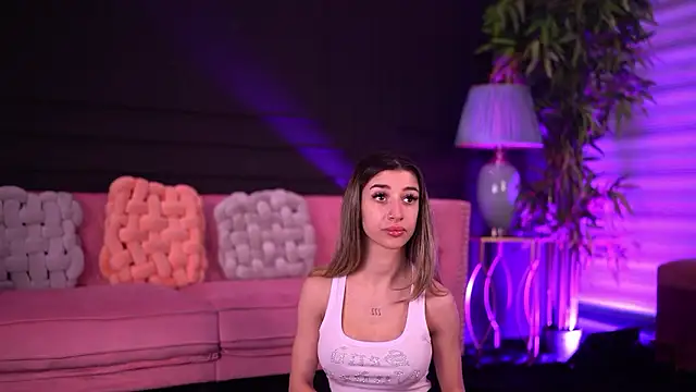 OdetteMason online show from March 2026 07:25:02 AM