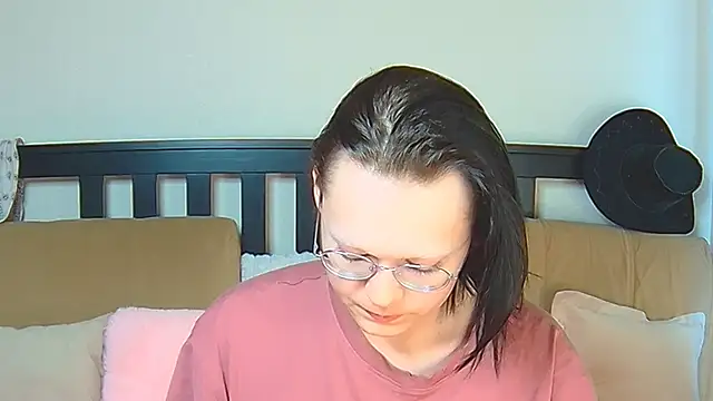 Snapshot of Derek_Carter chatting on May 2026 12:00:01 PM Derek Carter online show from May 2026 12:00:01 PM