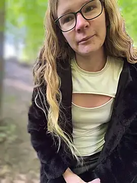 Bikergirl 97 online show from April 2026 07:13:02 AM