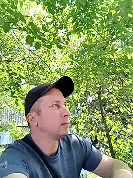 Snapshot of hornny_boy35 chatting on July 2026 10:54:01 AM hornny boy35 online show from July 2026 10:54:01 AM