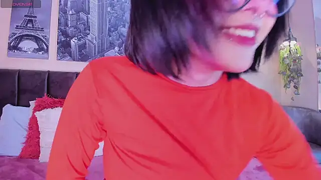 Snapshot of Blue_Sixx chatting on February 2026 02:13:01 PM Blue Sixx online show from February 2026 02:13:01 PM