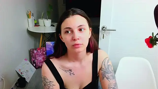 peachyness online show from July 2026 11:30:02 PM