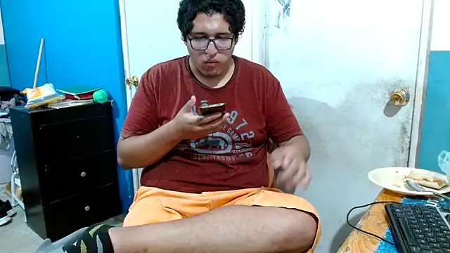 Snapshot of MeisanPaul chatting on June 2026 02:44:02 AM MeisanPaul online show from June 2026 02:44:02 AM