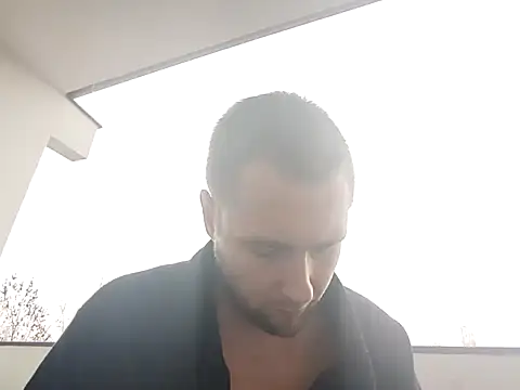 Vladyslav30 online show from November 2025 10:04:02 AM