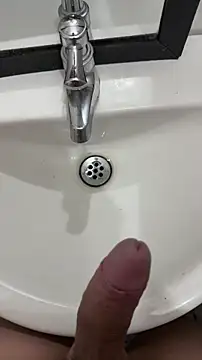 AndyRico18 online show from December 2025 07:47:02 AM