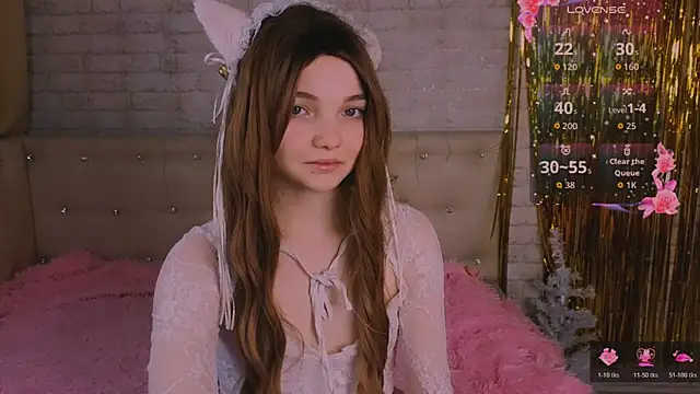 AnimeAlica18 online show from January 2026 03:00:01 AM