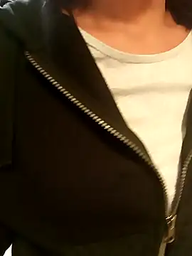 Flacidas online show from November 2025 09:47:01 PM