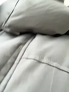 MiraReach online show from November 2025 04:34:02 AM