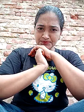 Hotty-couple063 online show from November 2025 06:25:01 AM