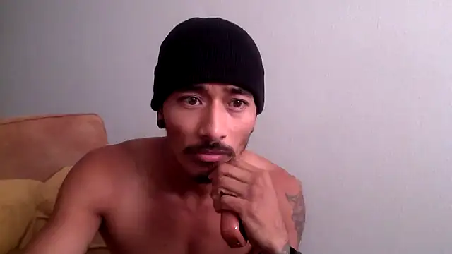 Snapshot of tanjir020 chatting on November 2025 11:04:02 PM tanjir020 online show from November 2025 11:04:02 PM