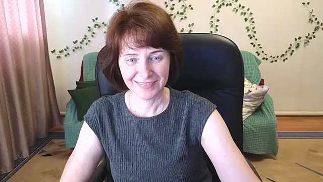 Snapshot of Lia_Tito chatting on June 2026 12:41:02 PM Lia Tito online show from June 2026 12:41:02 PM