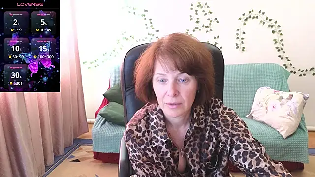 Snapshot of Lia_Tito chatting on July 2026 05:43:02 AM Lia Tito online show from July 2026 05:43:02 AM