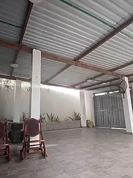 Snapshot of Luzky chatting on November 2025 08:24:02 PM Luzky online show from November 2025 08:24:02 PM