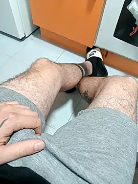 berto acierto98 online show from November 2025 06:51:02 PM