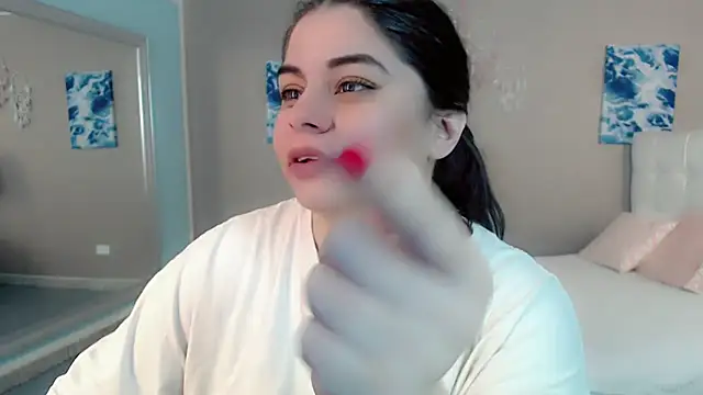 maddissonivanova online show from February 2026 06:55:02 PM