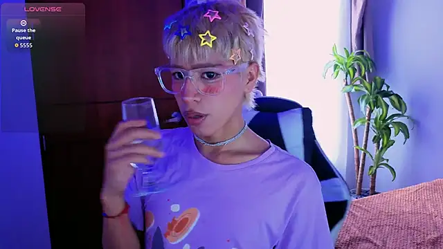 taichi bluy online show from November 2025 05:27:01 PM